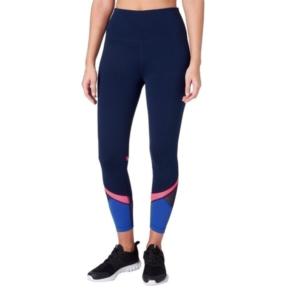 𝅺NWOT Reebook High Waist Legging